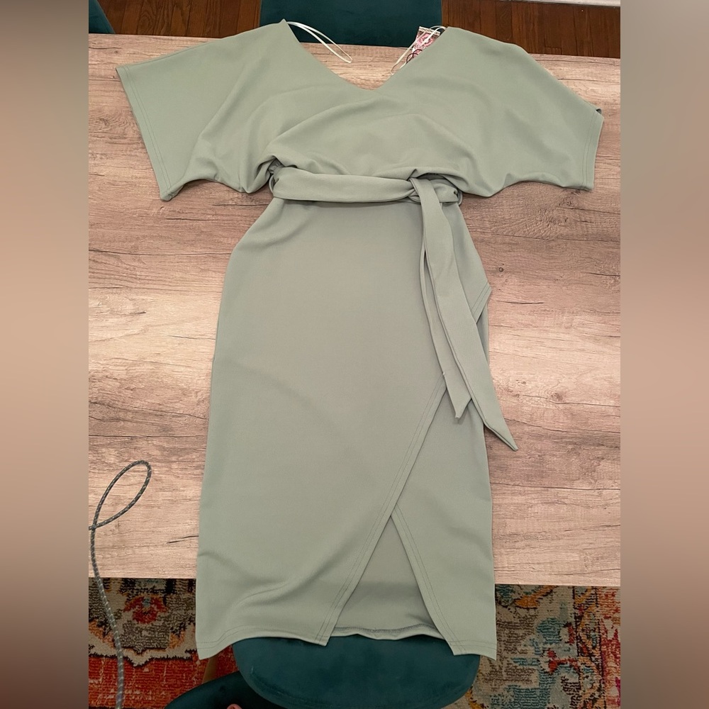 Boohoo Kimono tie belt midi dress